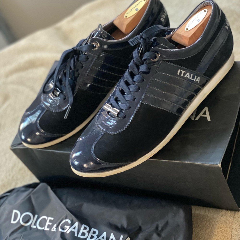 Dolce & Gabbana sneakers, blue, gently used, size 9, men